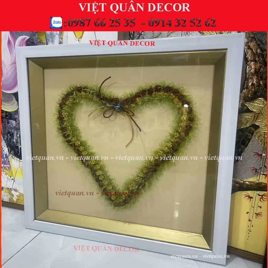 khung-tranh-mau-trang