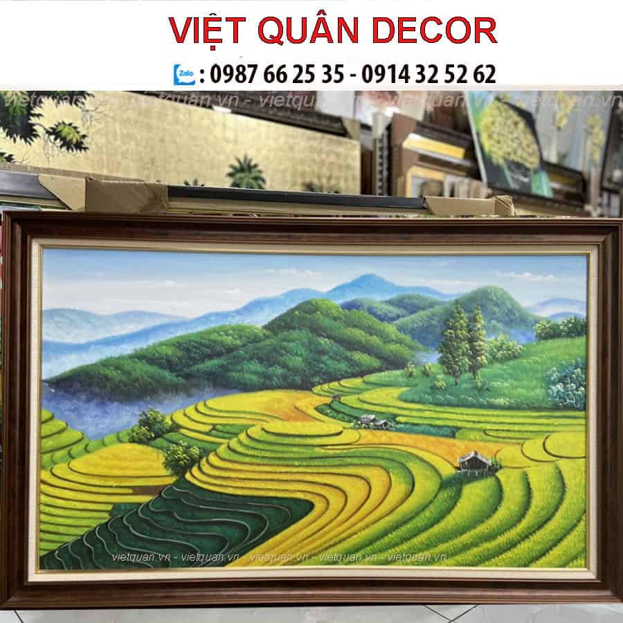 tranh-treo-tuong-phong-khach-cao-cap