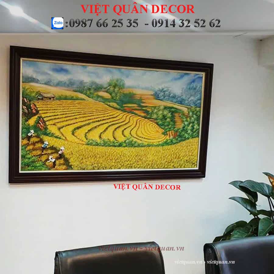 mua-tranh-treo-phong-khach-da-nang