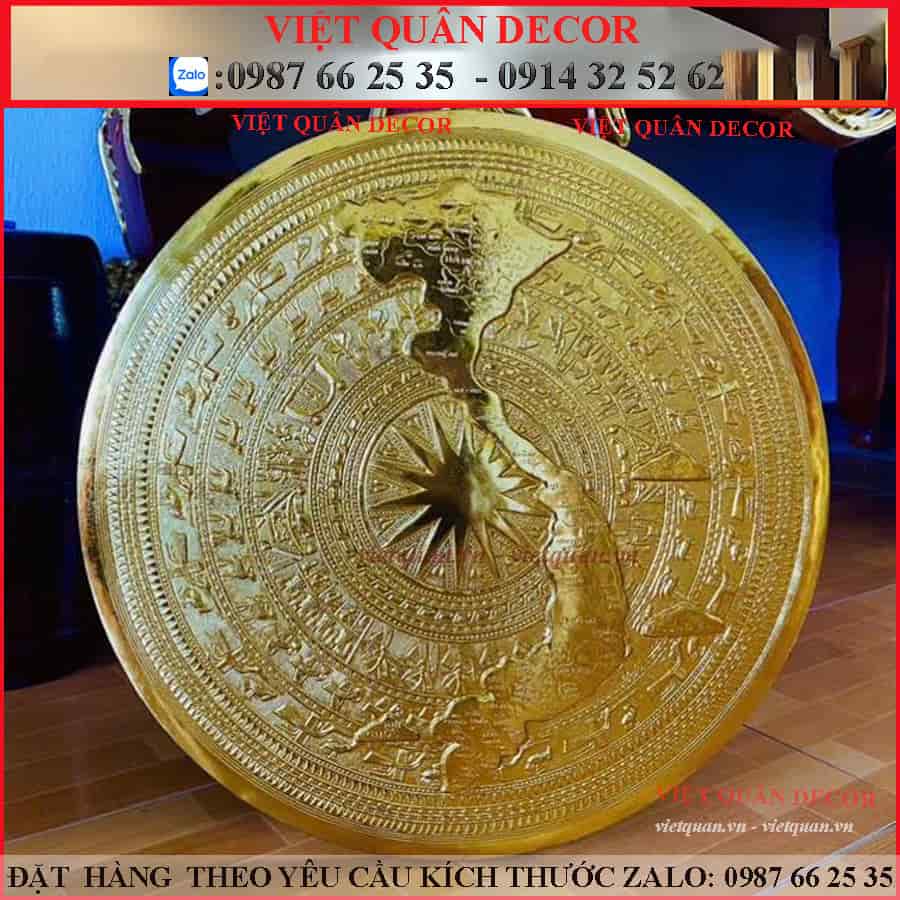 tranh-mat-trong-dong-treo-tuong