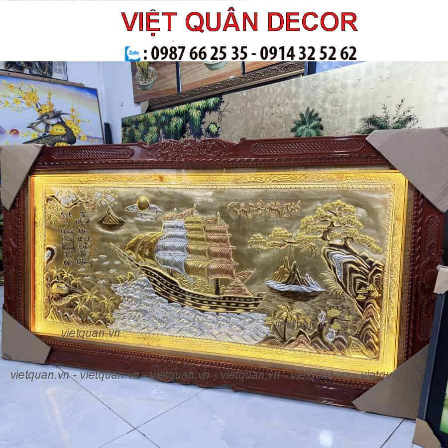 tranh-thuan-buom-xuoi-gio-ma-vang-da-nang