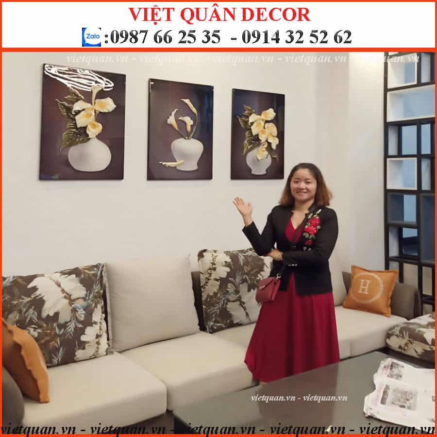 tranh-treo-tuong-phong-khach-hien-dai